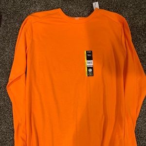 Orange tshirt